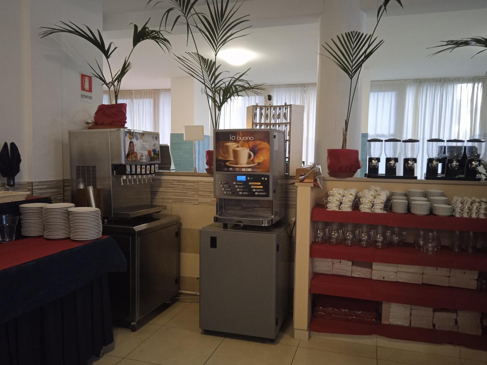 Hotel Napoleon Cesenatico Kültér fotó