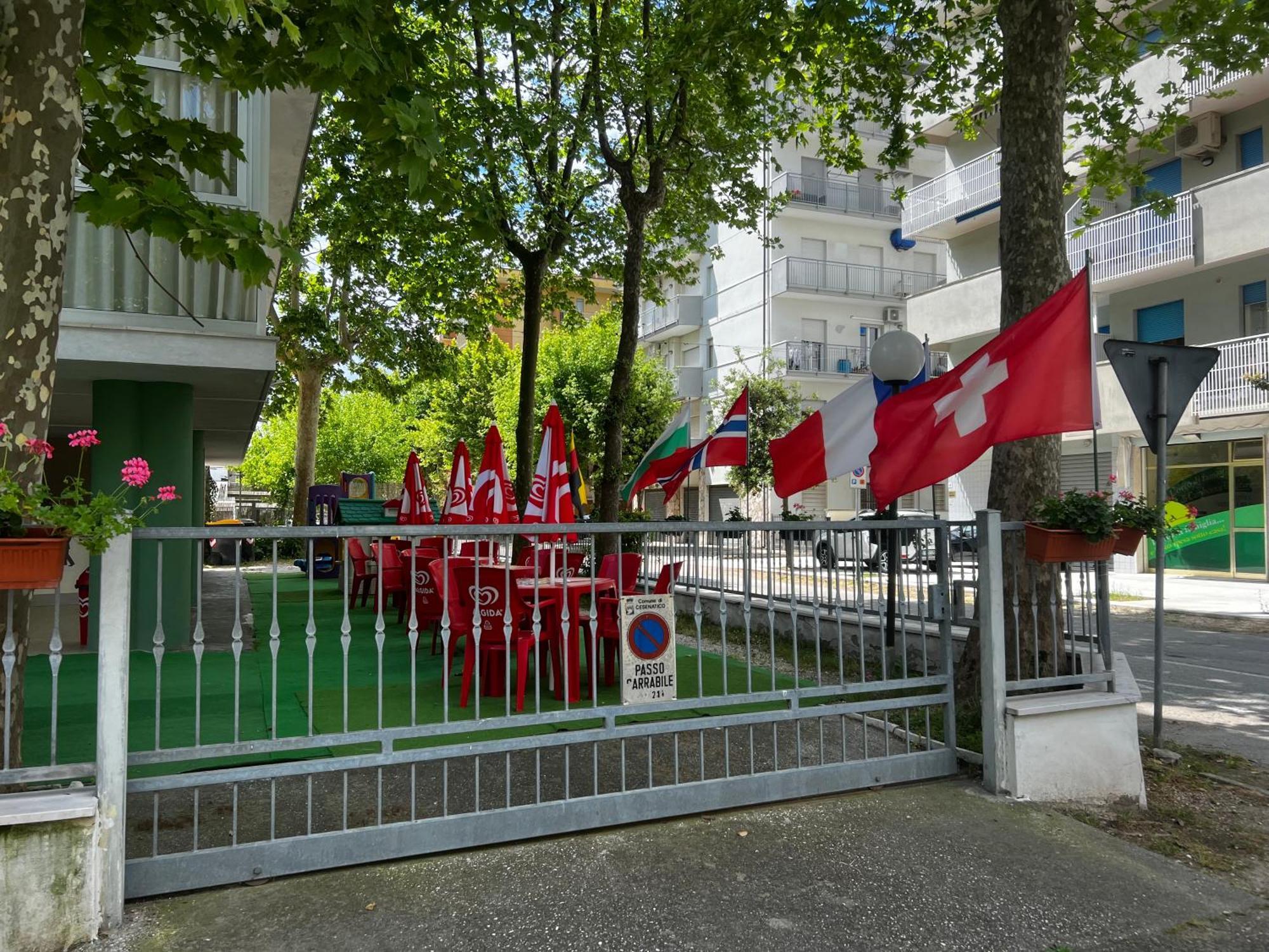 Hotel Napoleon Cesenatico Kültér fotó