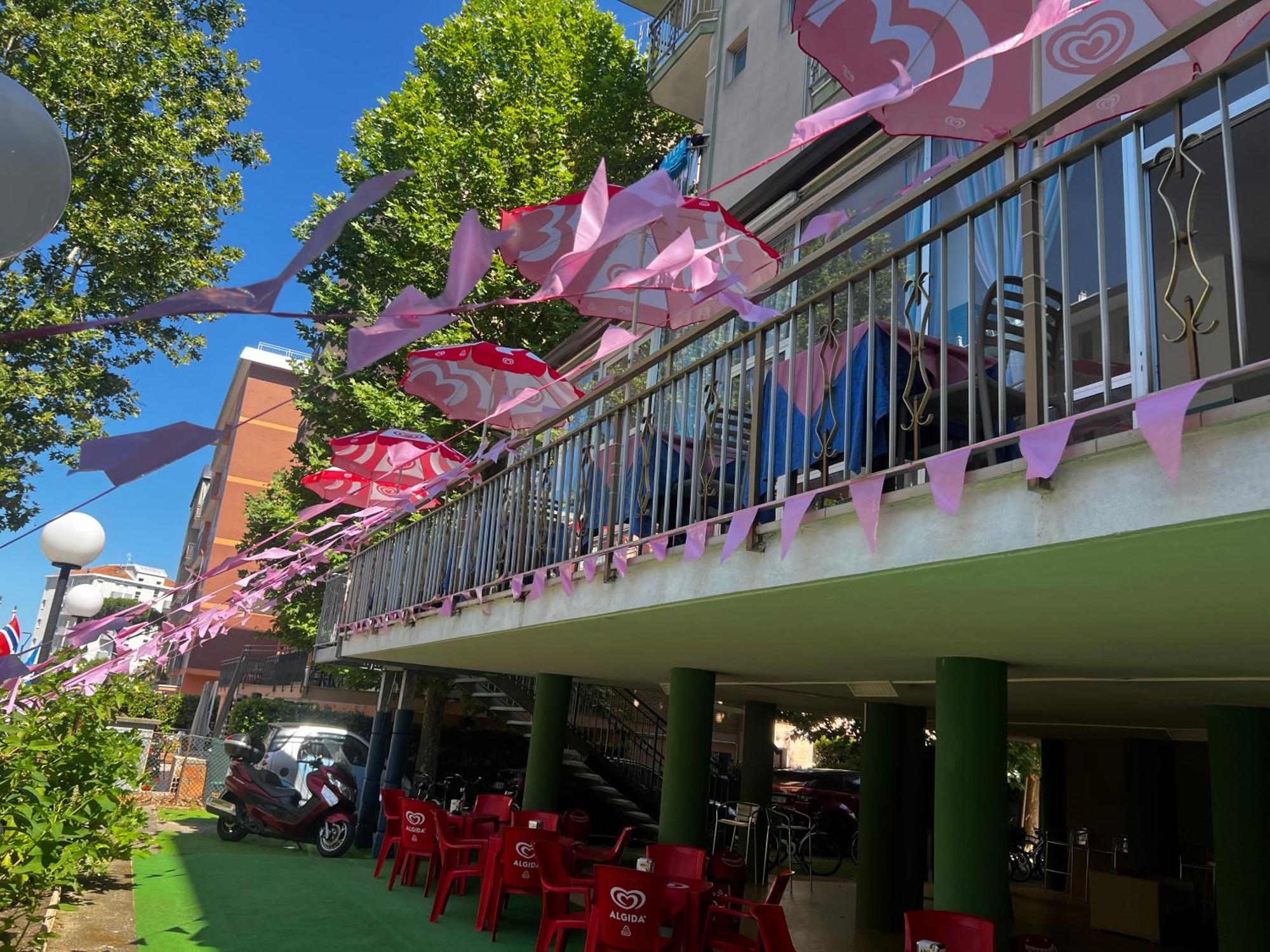 Hotel Napoleon Cesenatico Kültér fotó